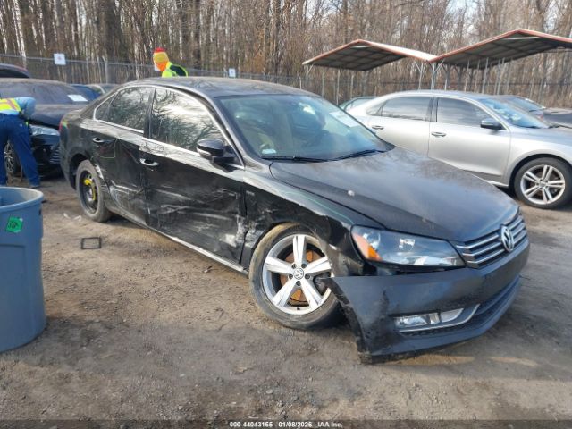 2015 VOLKSWAGEN PASSAT 1VWAT7A37FC101196