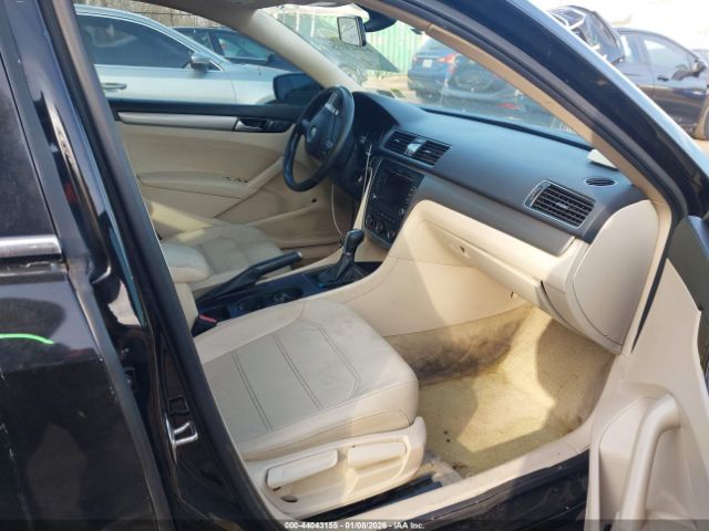 2015 VOLKSWAGEN PASSAT 1VWAT7A37FC101196 Photo 4