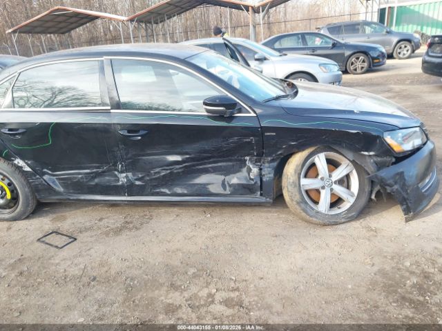 2015 VOLKSWAGEN PASSAT 1VWAT7A37FC101196 Photo 5