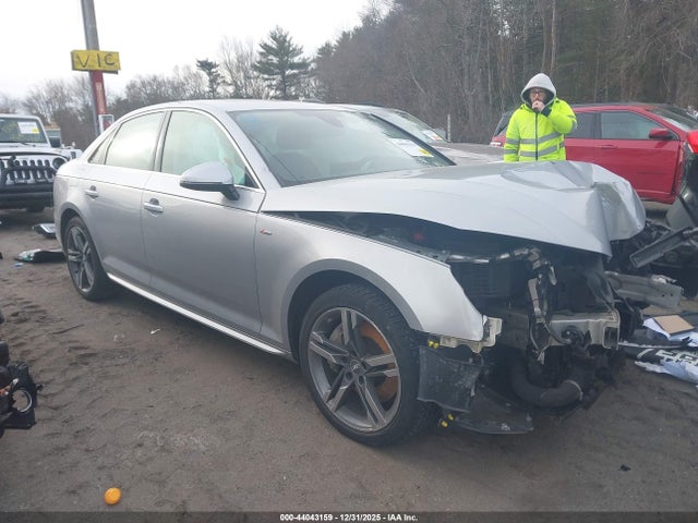 2018 AUDI A4 WAUENAF40JA125032