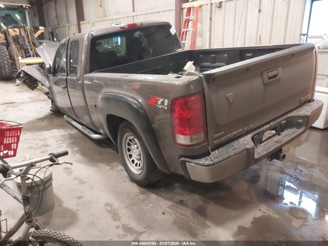 44043162 :رقم المزاد ، 2GTEK190581311738 vin ، 2008 Gmc Sierra 1500 Sle1 مزاد بيع