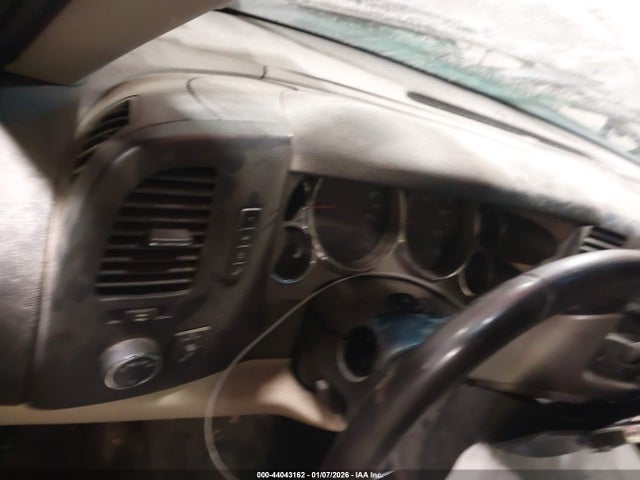 44043162 :رقم المزاد ، 2GTEK190581311738 vin ، 2008 Gmc Sierra 1500 Sle1 مزاد بيع