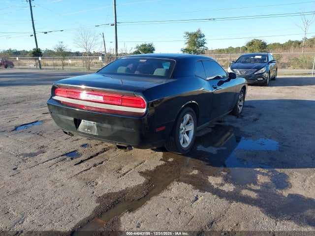 2013 DODGE CHALLENGER 2C3CDYAG2DH700331 Photo 3