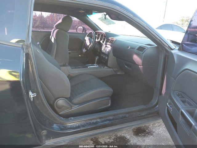 2013 DODGE CHALLENGER 2C3CDYAG2DH700331 Photo 4
