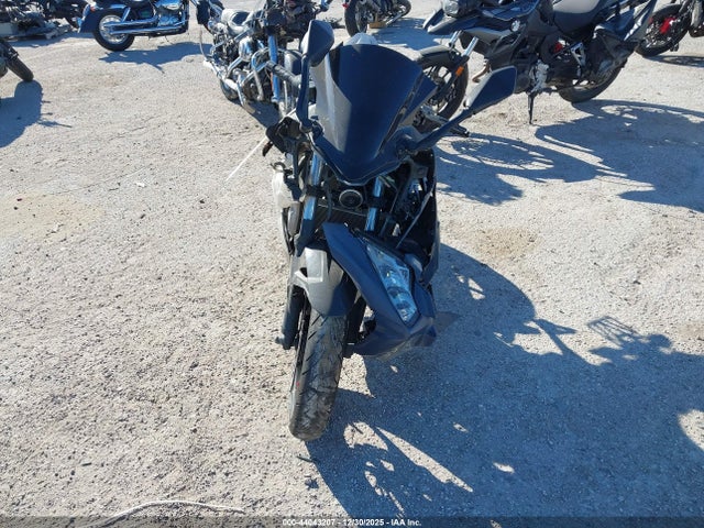 JKAEXKG14PDAS2322 Kawasaki EX400