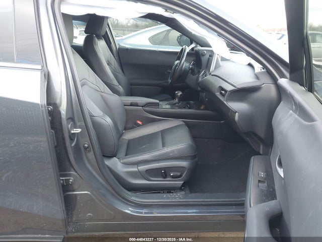 2024 Lexus Ux 250h Premium მანქანა იყიდება აუქციონზე, vin: JTHP6JBH8R2192399, აუქციონის ნომერი: 44043227