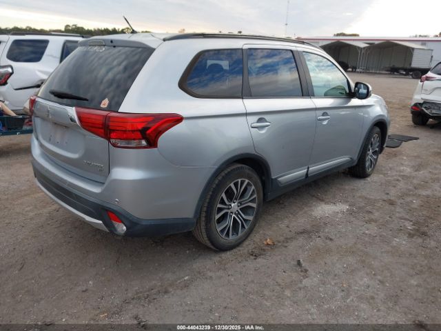 2016 MITSUBISHI OUTLANDER JA4AD3A34GZ025289 Photo 3