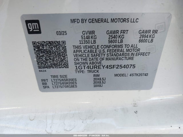 1GT4UREY4SF254075 GMC Sierra 2500hd 4wd Standard Bed Denali
