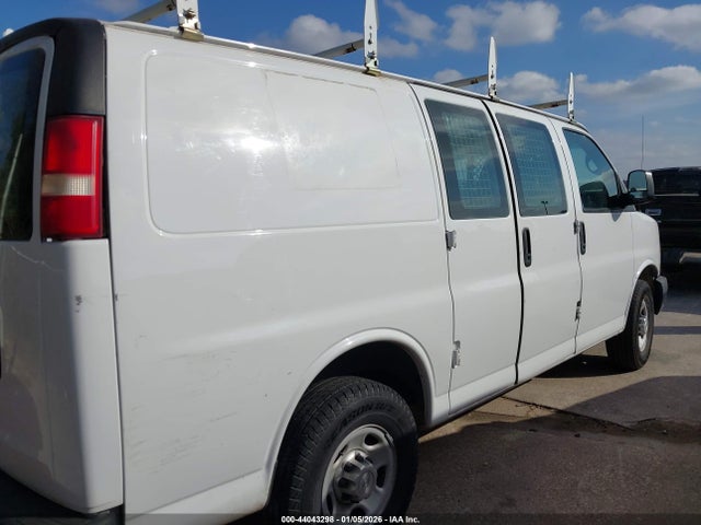 Chevrolet Express 2500 Work Van 2014 1GCWGFBA2E1210857 Image 6