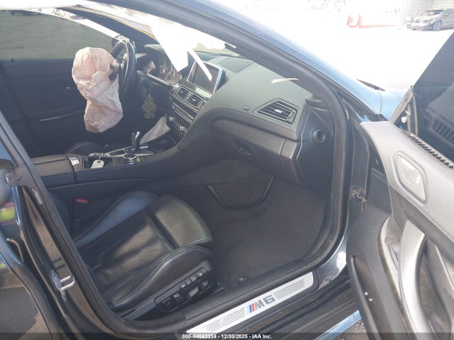 2015 BMW M6 GRAN COUPE WBS6C9C56FD467785 Photo 4
