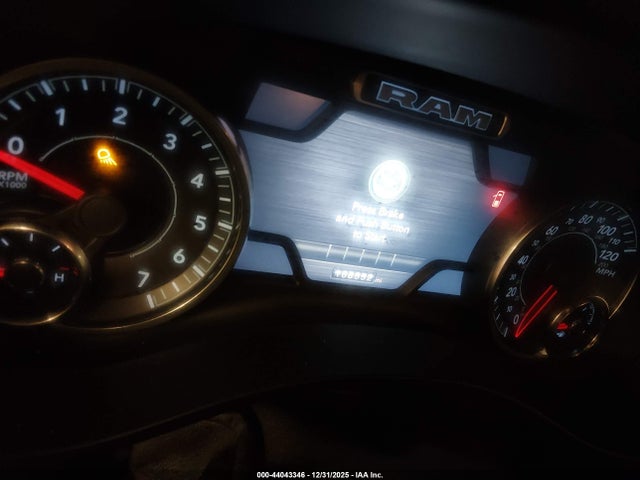 2020 Ram 1500 Big Horn  4x4 5'7 Box მანქანა იყიდება აუქციონზე, vin: 1C6SRFFT0LN284781, აუქციონის ნომერი: 44043346