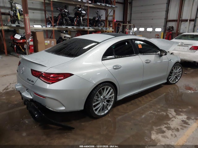 2022 MERCEDES-BENZ AMG CLA 35 W1K5J5BB8NN319225 Photo 3