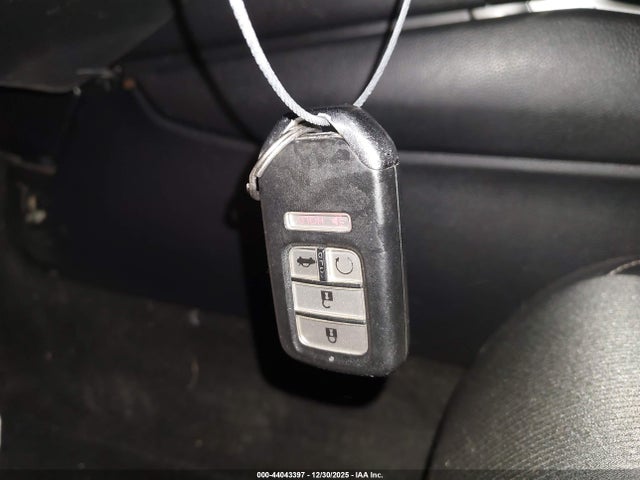 44043397 :رقم المزاد ، 1HGCV2F36JA012873 vin ، 2018 Honda Accord Sport 2.0t مزاد بيع