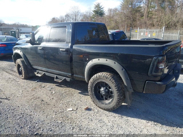 2015 RAM 2500 3C6UR5DJXFG538773 Photo 2