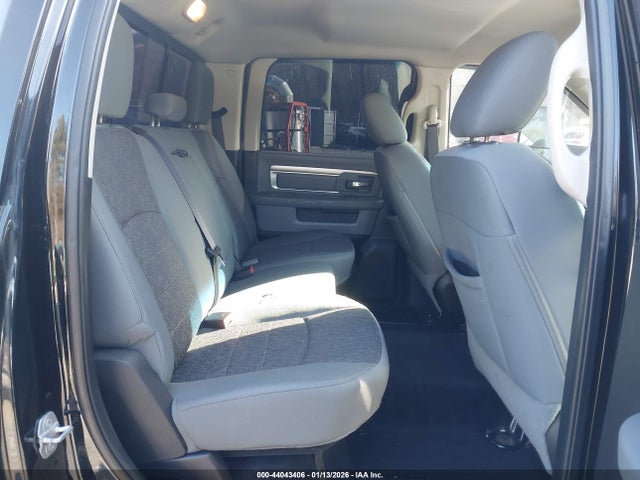2015 RAM 2500 3C6UR5DJXFG538773 Photo 7