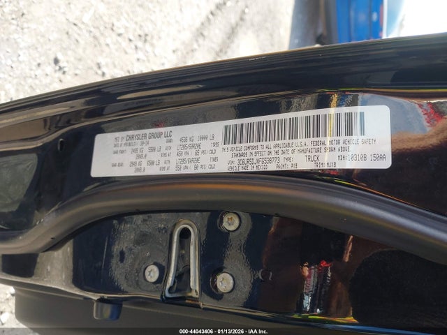 2015 RAM 2500 3C6UR5DJXFG538773 Photo 8