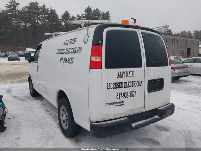 1GCSHAF45E1203324 Chevrolet Express 1500 Work Van