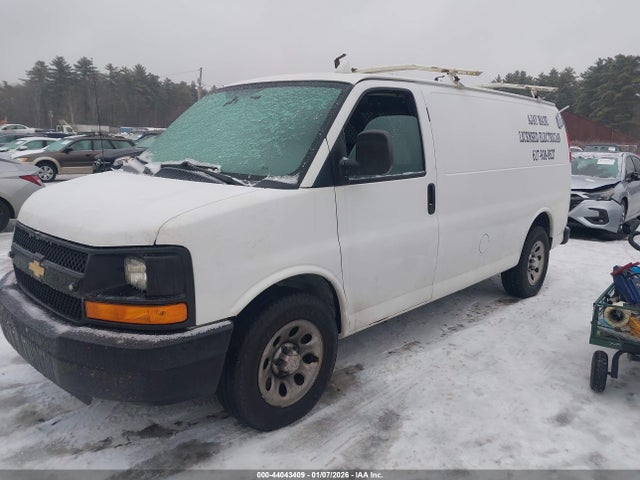 1GCSHAF45E1203324 Chevrolet Express 1500 Work Van