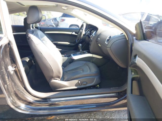 2011 AUDI A5 WAULFAFR4BA015845 Photo 4