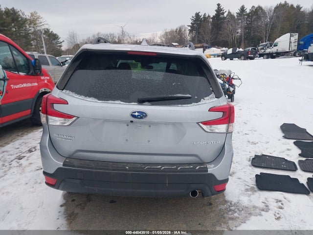 Subaru Forester Limited 2022 JF2SKAPC0NH462819 Image 16