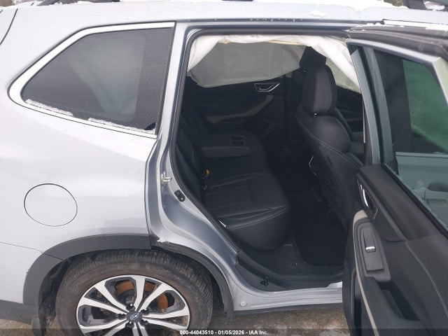 Subaru Forester Limited 2022 JF2SKAPC0NH462819 Image 8