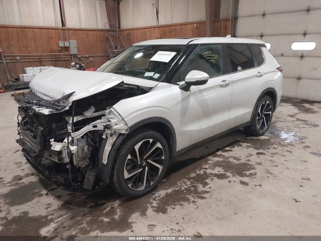 2022 MITSUBISHI OUTLANDER JA4J4UA87NZ010400 Photo 1