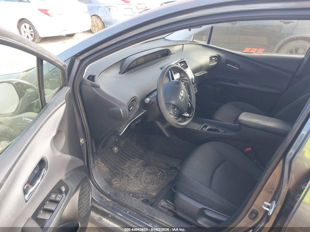 JTDKARFU4K3101743 Toyota Prius Le
