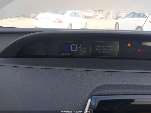 JTDKARFU4K3101743 Toyota Prius Le
