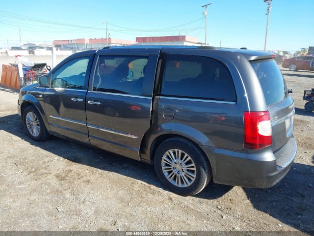 2014 CHRYSLER TOWN & COUNTRY 2C4RC1CG8ER368162 Photo 2