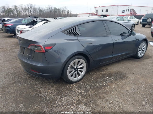 2023 TESLA MODEL 3 5YJ3E1EBXPF636239 Photo 3