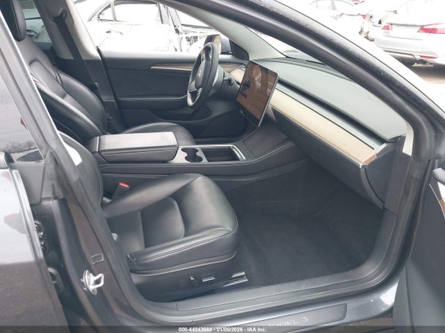2023 TESLA MODEL 3 5YJ3E1EBXPF636239 Photo 4