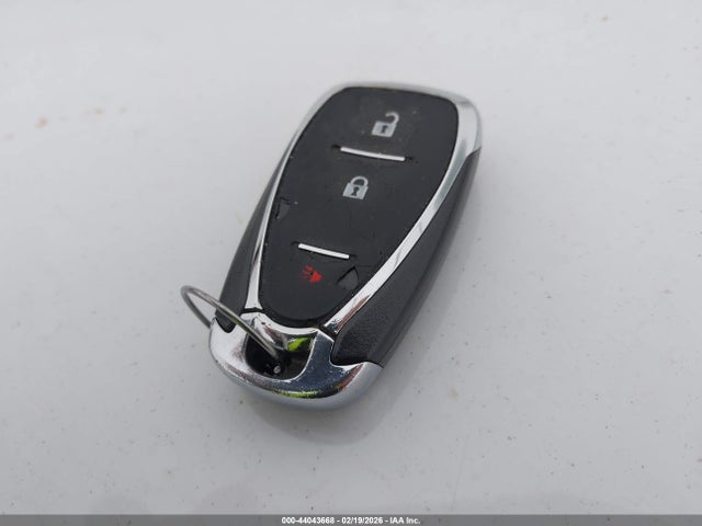 3GNAXKEV4KS666863 Chevrolet EQUINOX LT