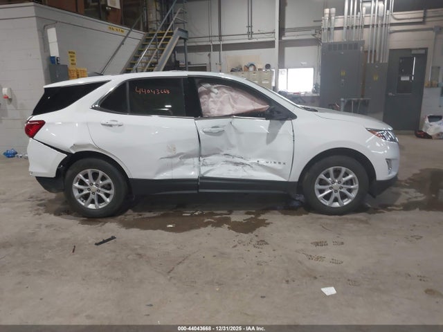 3GNAXKEV4KS666863 Chevrolet EQUINOX LT