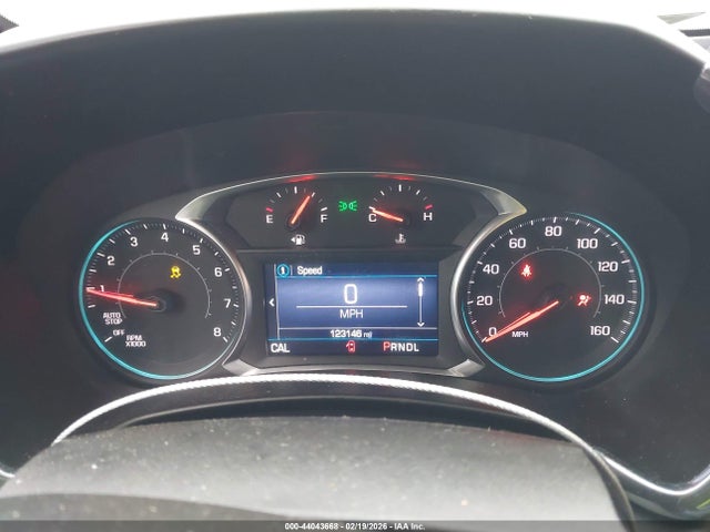 3GNAXKEV4KS666863 Chevrolet EQUINOX LT