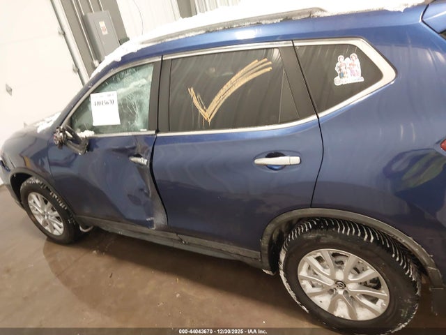 JN8AT2MV4LW105661 Nissan Rogue S Intelligent Awd