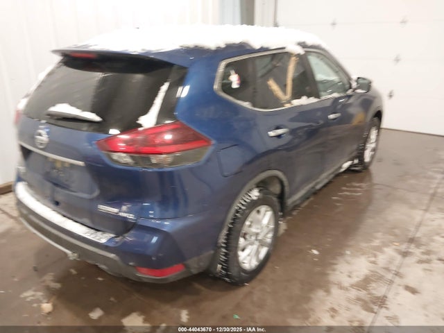 JN8AT2MV4LW105661 Nissan Rogue S Intelligent Awd