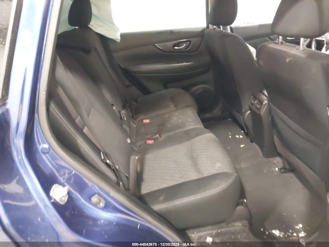 JN8AT2MV4LW105661 Nissan Rogue S Intelligent Awd