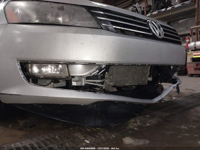 44043699 :رقم المزاد ، 1VWBN7A38DC030201 vin ، 2013 Volkswagen Passat 2.0l Tdi Se مزاد بيع