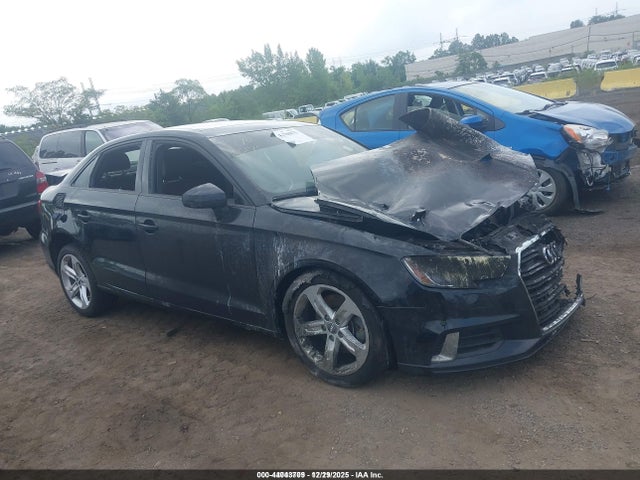 2017 AUDI A3 WAUB8GFF1H1036756