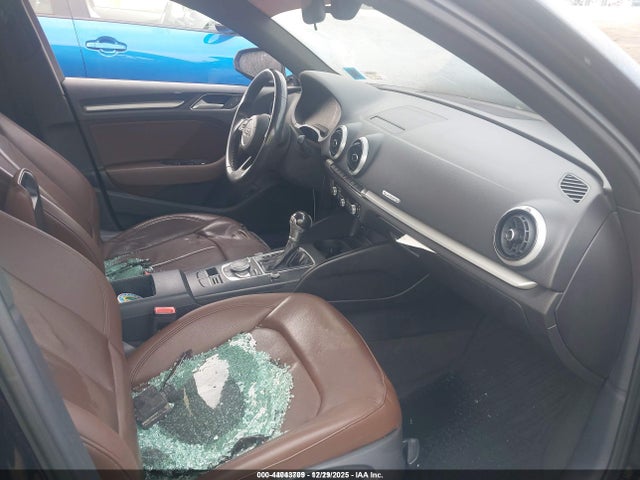 2017 AUDI A3 WAUB8GFF1H1036756 Photo 4