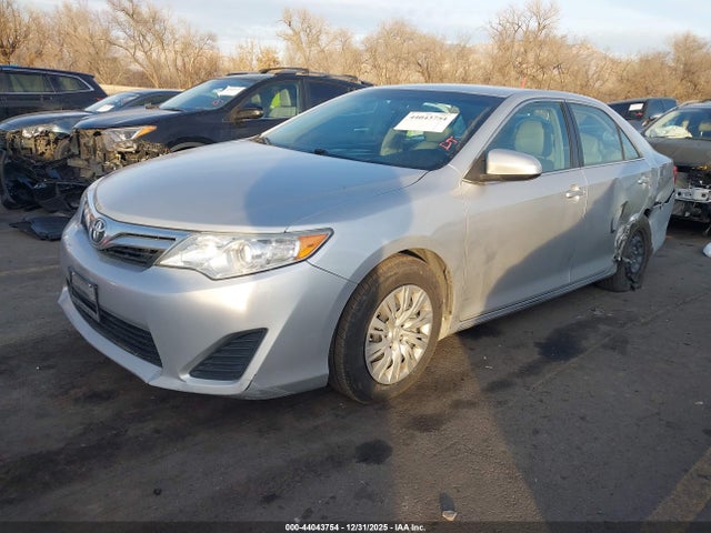 Toyota CAMRY LE 2014 4T4BF1FK9ER340304 Image 2