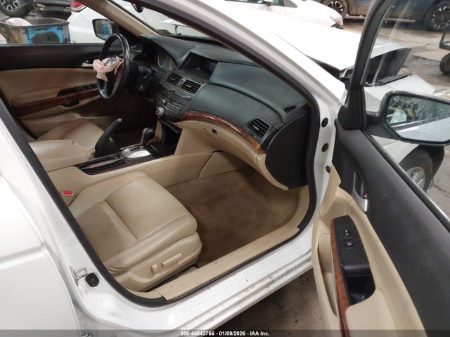 Продажа на аукционе авто 2012 Honda Accord 3.5 Ex-l, vin: 1HGCP3F83CA011260, номер лота: 44043766