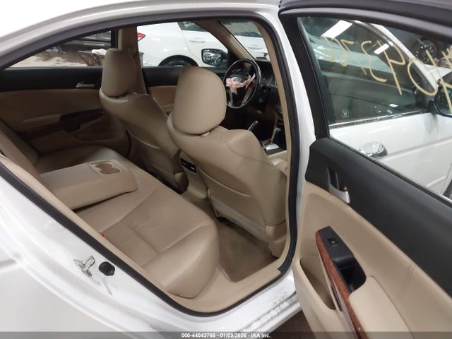 Продажа на аукционе авто 2012 Honda Accord 3.5 Ex-l, vin: 1HGCP3F83CA011260, номер лота: 44043766