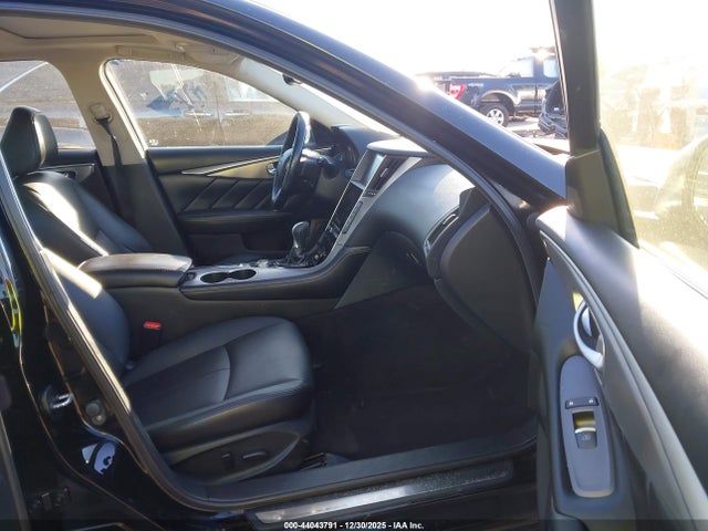Продаж на аукціоні авто 2015 Infiniti Q50 Premium, vin: JN1BV7AR2FM396338, номер лоту: 44043791
