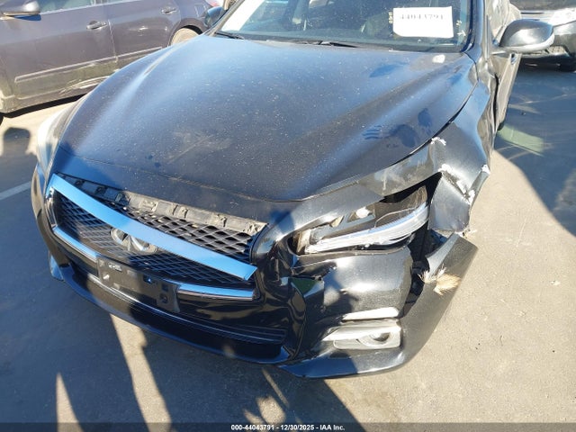 Продаж на аукціоні авто 2015 Infiniti Q50 Premium, vin: JN1BV7AR2FM396338, номер лоту: 44043791