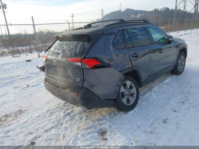 2022 TOYOTA RAV4 2T3P1RFV1NC268627 Photo 3