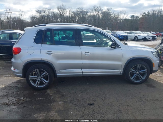 Продаж на аукціоні авто 2017 Volkswagen Tiguan 2.0t Sport, vin: WVGTV7AX9HK027549, номер лоту: 44043850