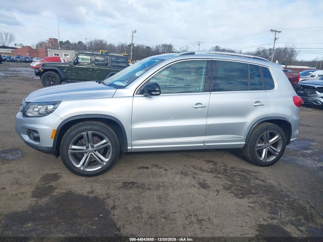 Продаж на аукціоні авто 2017 Volkswagen Tiguan 2.0t Sport, vin: WVGTV7AX9HK027549, номер лоту: 44043850