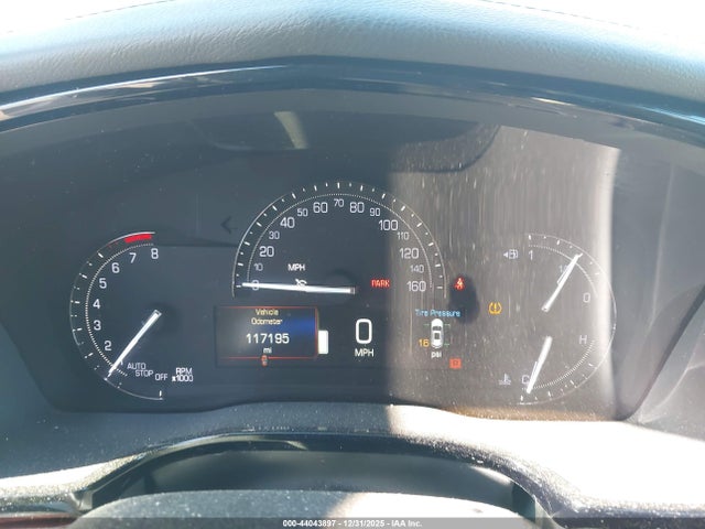 2017 CADILLAC XT5 1GYKNBRS1HZ241996 Photo 6