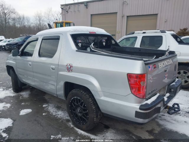 2011 HONDA RIDGELINE 5FPYK1F51BB001174 Photo 2